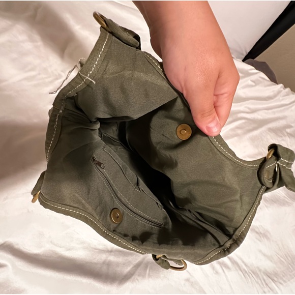 Woman’s Camouflage Purse Y2K Style Shoulder Bag - Picture 6 of 8